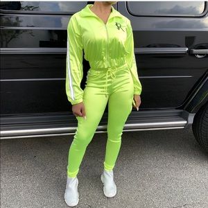 So Real Sweatin You Set